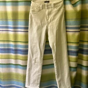 DL1961 White Skinny Jean